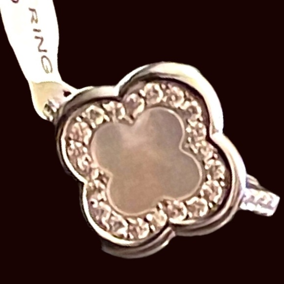 NWT Sterling Silver4 leaf Clover Ring mother of pearl face - Picture 11 of 12